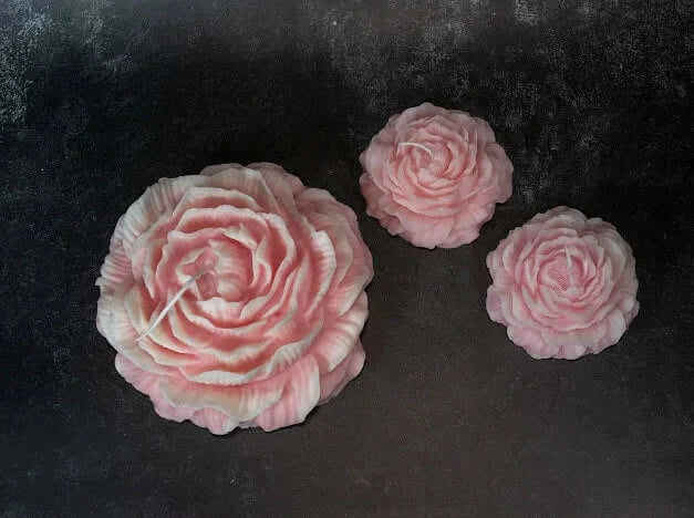 Peony Candle - Like one right out of gramma's garden